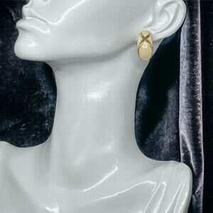 Gold Tone Quilted Pattern Huggie Hoop Earrings